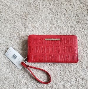 Steve Madden zip around wallet